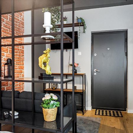 Cute Cozy Nest Old City Apartman Bukarest Kültér fotó